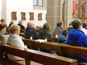 Lumen Christi - Auferstehungsmesse in St. Crescentius (© Karl-Franz Thiede)